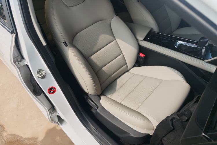 Used Geely Auto Binray 2018 14T CVT Binyi Edition
