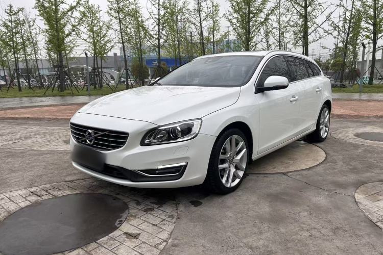 Used Volvo V60 2017 T5 Zhiyi Edition China V Standard
