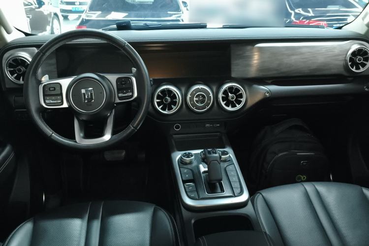 Used Tank 300 2021 Off-Road Edition 2.0T Conqueror Center Console