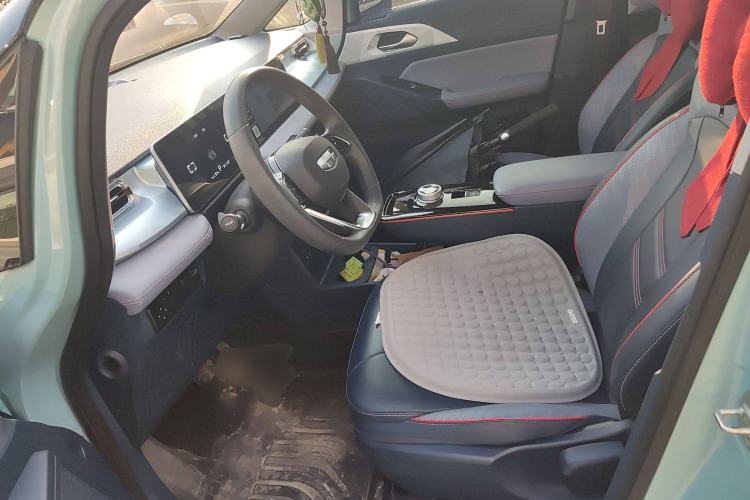 Used Geometry E Firefly 2022 401 km Linglong Tiger 4 Seats