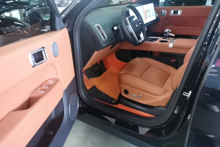 Used Li Auto L6 2024 Pro Model
