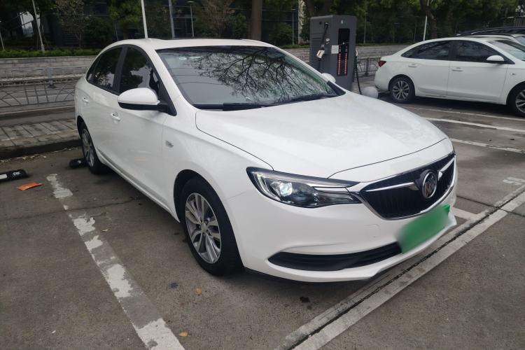 Used Buick GT 2021 Revised Version 1.3T Automatic Mild Hybrid Elite Edition Front Right 45 Deg