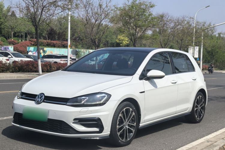 Used Volkswagen Golf 2018 280TSI Automatic R-Line Model Exterior 1