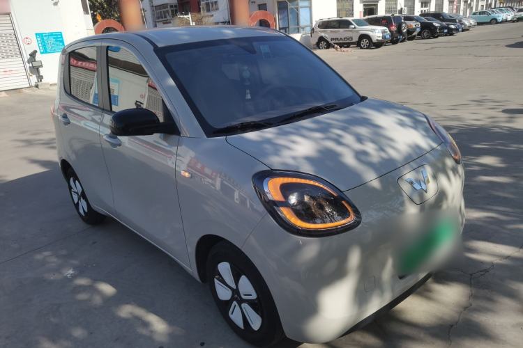 Used Wuling Hongguang MINIEV 2025 Four-Door Version Advanced Edition Front Right 45 Deg