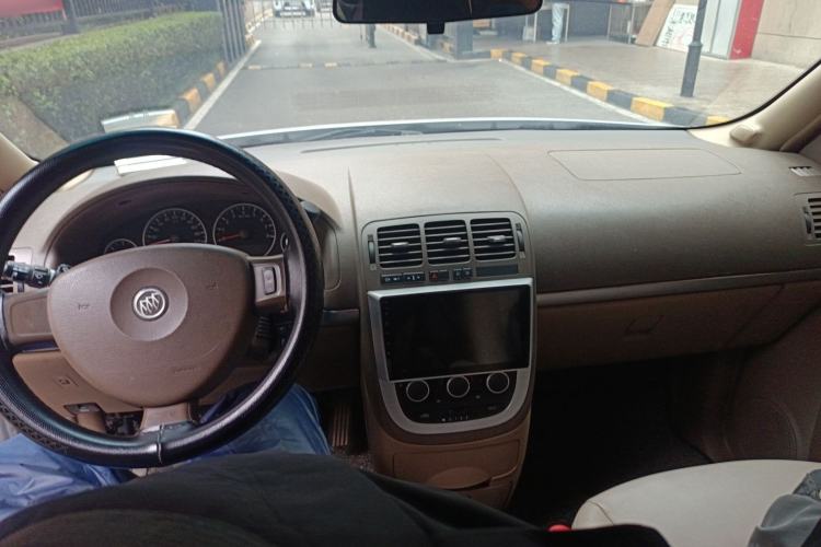 Used Buick GL8 2014 2.4L Classic Edition