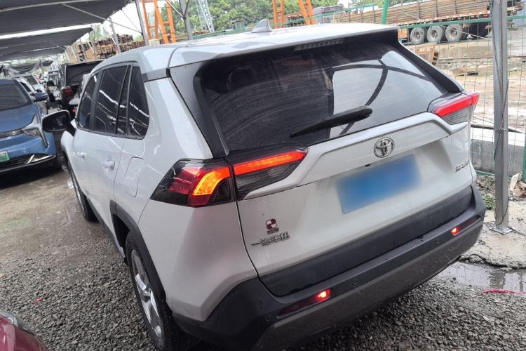 Used Toyota RAV4 2021 2.0L CVT Two-Wheel Drive Fashion Edition