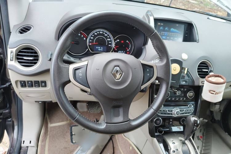 Used Renault Koleos 2014 Revised Version 2.5L Two-Wheel Drive Comfort Edition
