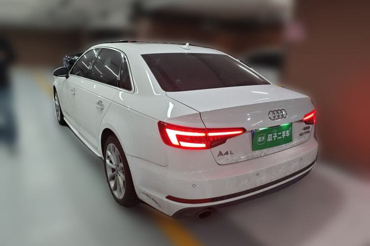 Used Audi A4L 2018 30th Anniversary Edition 40 TFSI Fashion Model Rear Left 45 Deg