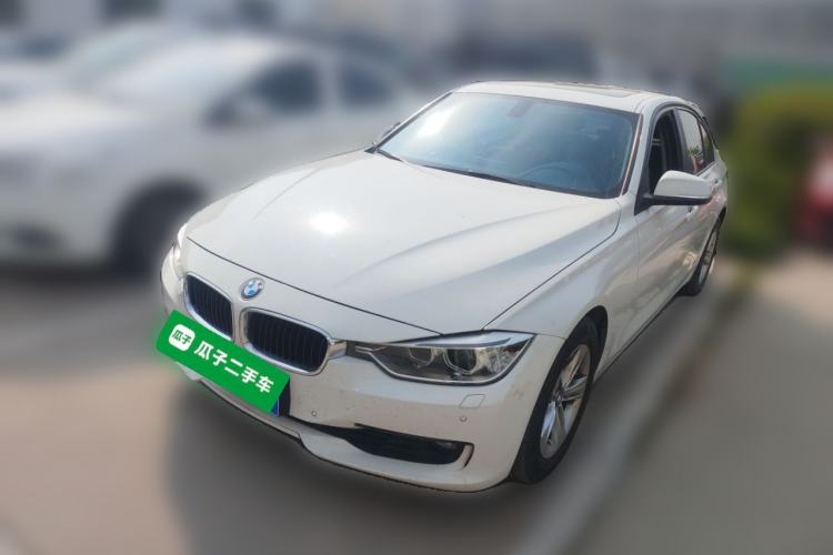 Used BMW 3 Series 2015 320i Luxury Line Stylish Edition