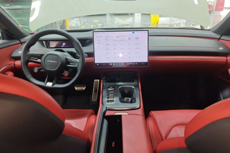 Used Xiaomi Auto SU7 2024 Four-Wheel Drive Ultra-Long Range Advanced Intelligent Driving Max Edition Center Console