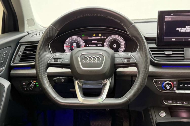 Used Audi Q5L 2022 45T Luxury Dynamic Model
