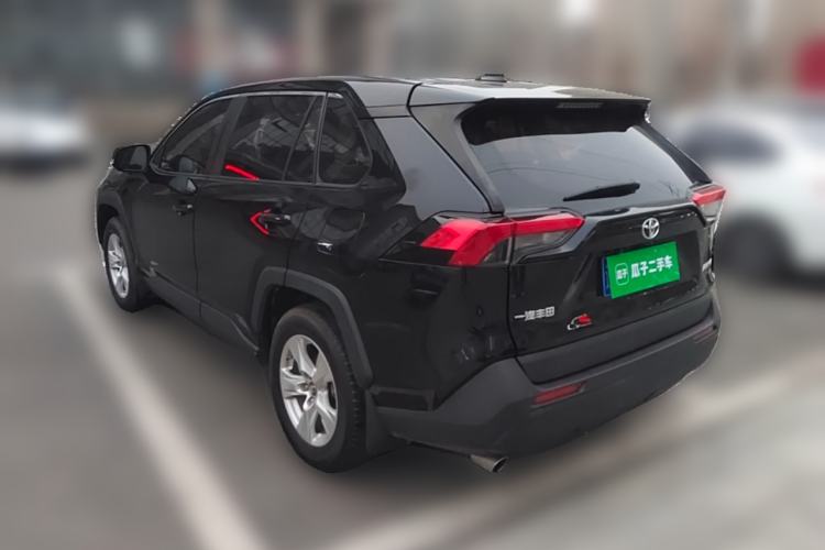 Used Toyota RAV4 2022 2.0L CVT Two-Wheel Drive Urban Edition Rear Left 45 Deg