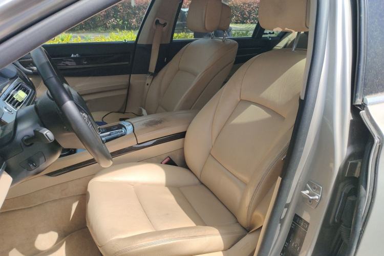 Used BMW 7 Series 2011 730Li Elegant Model
