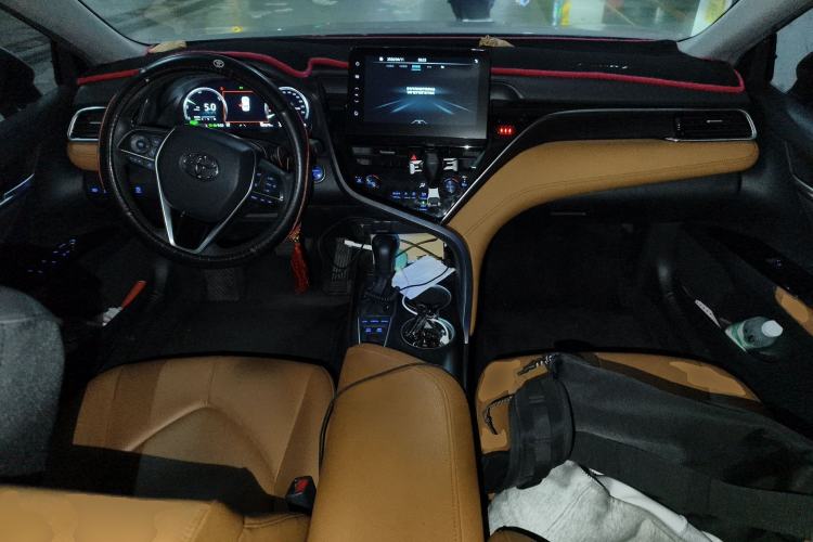 Used Toyota Camry 2021 Dual-Motor 2.5HG Luxury Edition Center Console