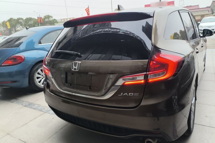 Used Honda Jade 2017 1.8L automatic Comfort version 5 seats