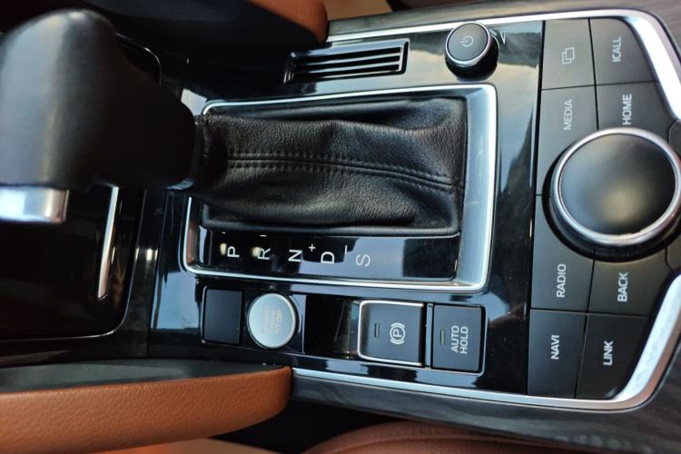 Used BORGWARD BX7 2016 28T Four-Wheel Drive Flagship Version 5 Seats