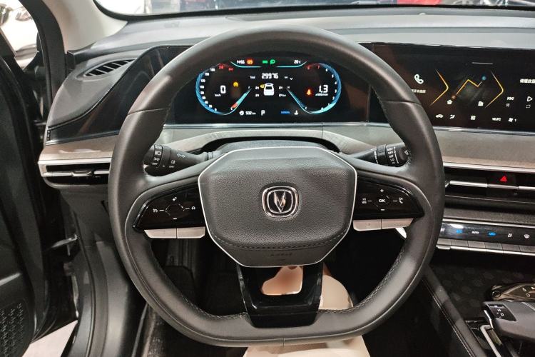 Used CHANGAN Eado 2023 Changan Edition PLUS Blue Whale NE 1.4T GDI DCT Prestige Version Steering Wheel