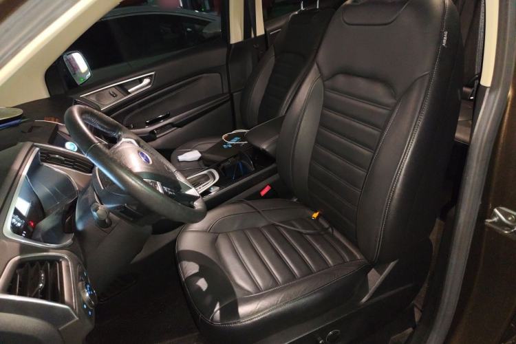 Used Ford Edge 2016 EcoBoost 245 Two-Wheel-Drive Titanium 7-Seater