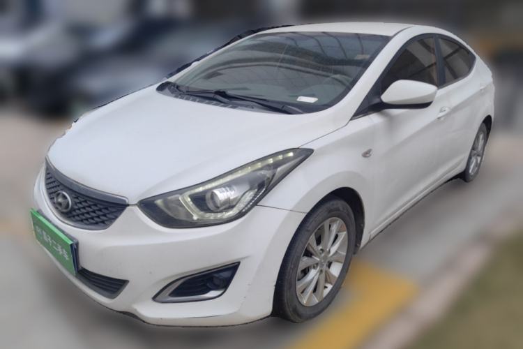 Used Hyundai Elantra (5th Generation / Langdong) 2016 1.6L Automatic Smart Version