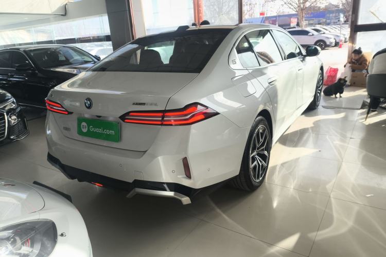 Used BMW i5 2025 eDrive 35L M Sport Package
