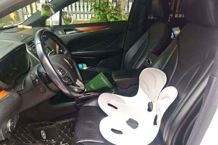 Used Lincoln MKC 2017 2.0T Two-Wheel-Drive Luxury Edition