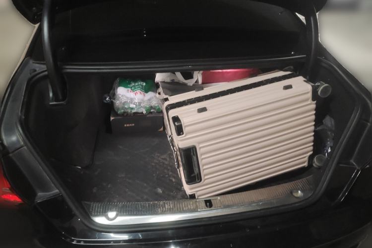 Used Audi A8 2014 A8L 45 TFSI quattro Comfort model
