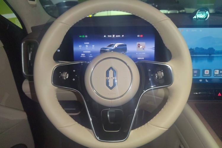 Used Hima AITO M9 2024 Range-Extended Max Edition 52 kWh 5-Seater Version
