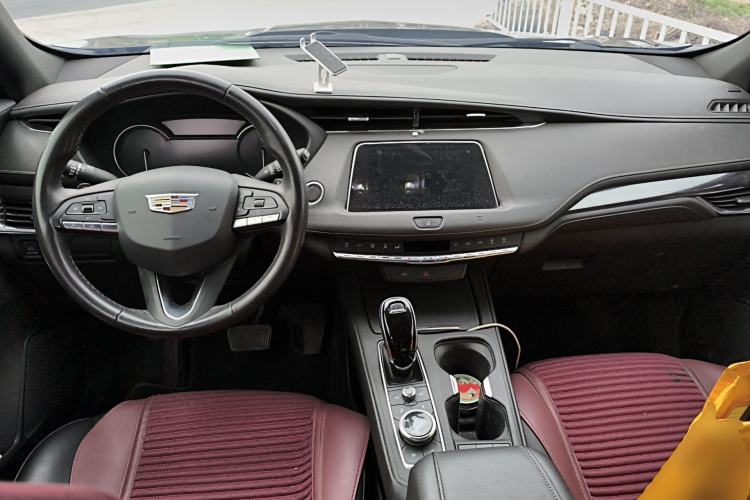 Used Cadillac XT4 2021 28T Two-Wheel Drive Tech Edition
