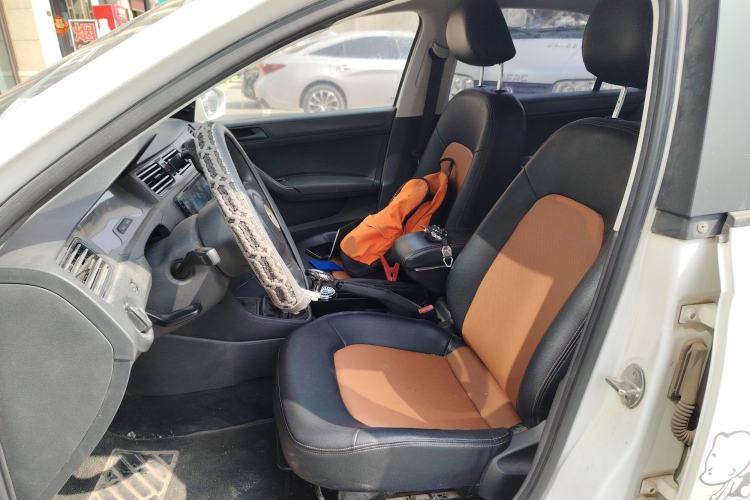 Used Volkswagen Santana 2015 1.4L Manual Fashion Edition
