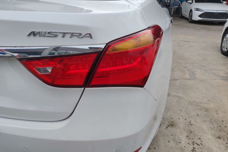 Used Hyundai Mistra 2014 1.8L Automatic Deluxe DLX Model Right Rear Taillight
