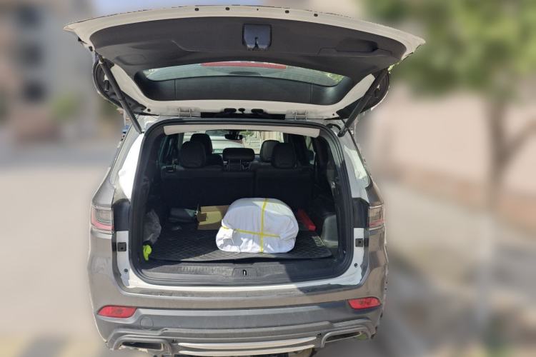 Used Jeep Commander 2018 2.0T Two-Wheel Drive Enjoy Edition China V