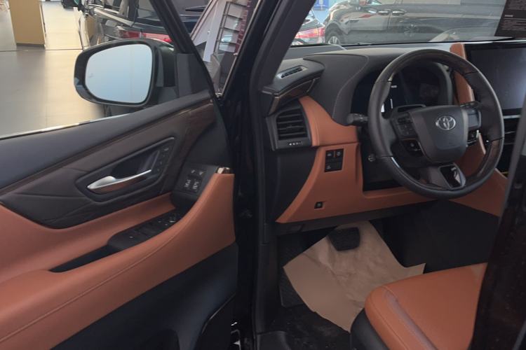 Used Toyota Alphard 2025 Dual-Engine 2.5L Prestige Gold Edition
