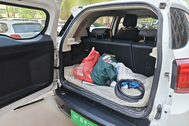 Used BYD Yuan New Energy 2019 EV535 Smart Connect Trendsetting Model
