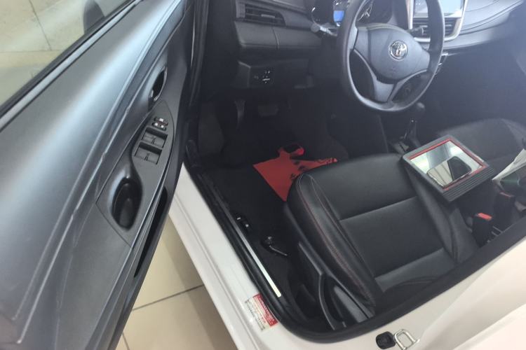 Used Toyota YARiS L Zhi Xiang 2019 1.5G CVT Xuan Dong Sunroof Version China VI Standard Left Front Seat