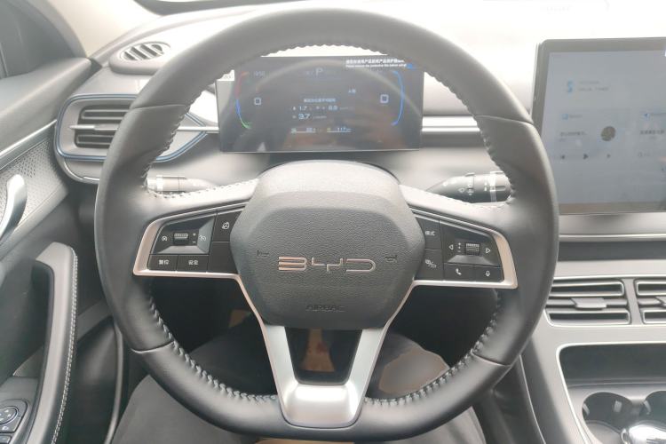 Used BYD Destroyer 05 2024 HONOR Edition DM-i 55KM Luxury Model Steering Wheel