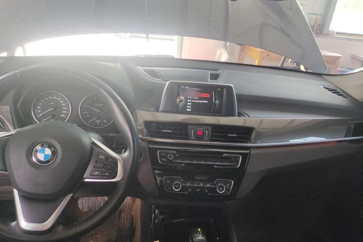 Used BMW X1 2016 sDrive18Li Luxury Model
