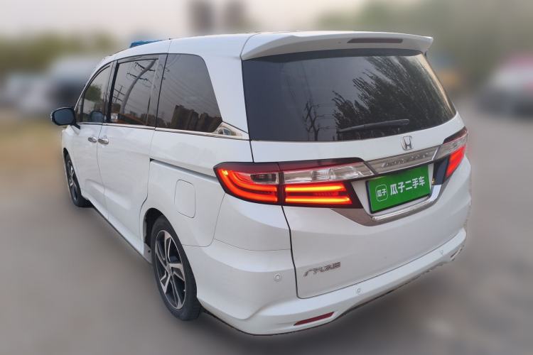 Used Honda Odyssey 2015 Updated Version 2.4L Smart Edition
