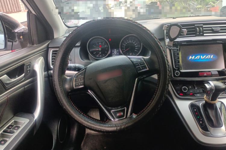 Used Haval H6 2015 Sport Edition 1.5T Automatic Two-Wheel Drive Luxury Model
