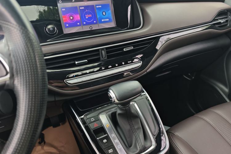 Used GAC Trumpchi M6 2019 270T DCT Luxury Edition (7-seater) China VI Interior 8