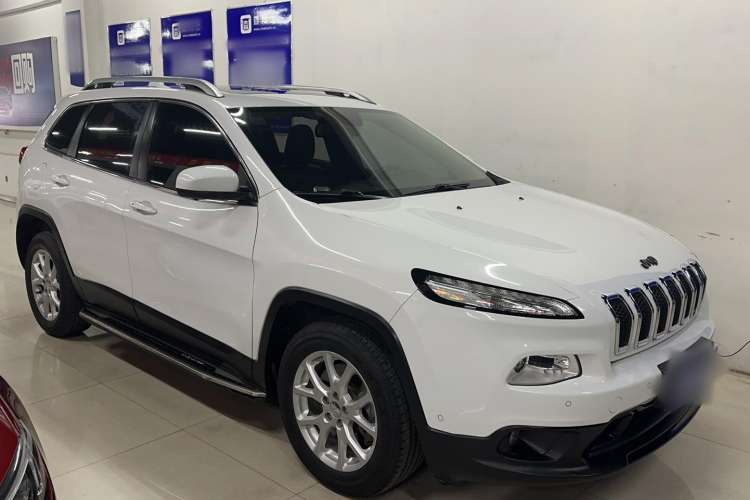 Used Jeep Cherokee 2016 2.4L Leading Edition