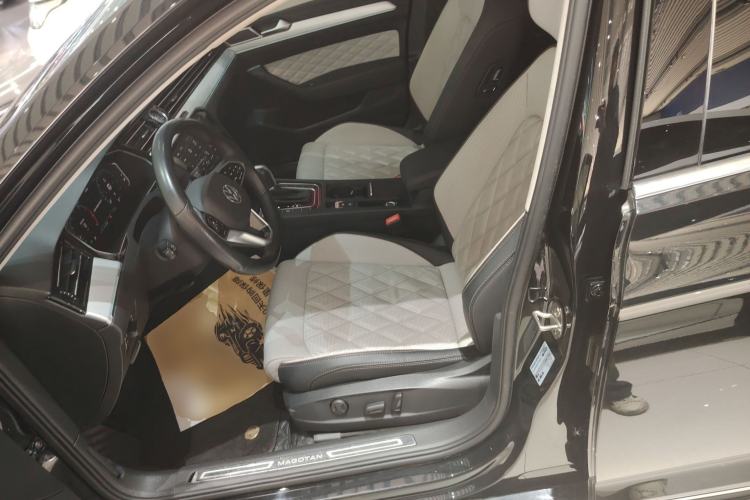 Used Volkswagen Magotan 2023 2 Million Units Commemorative Edition 330TSI DSG Luxury Version