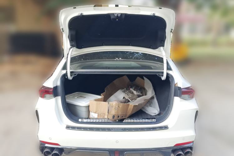 Used GAC Trumpchi EMPOW 2021 270T DCT J16 Version Trunk