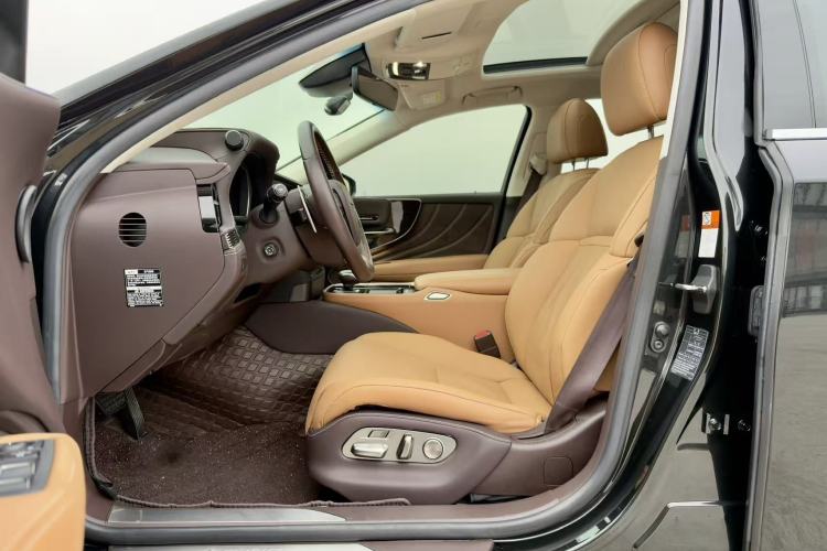 Used Lexus LS 2020 500h Excellence Edition China VI standard Interior 1