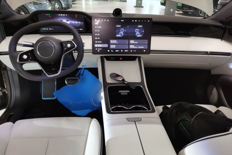 Used Hima Stelato S9 2024 All-Electric Max Rear-Drive Long-Range Version