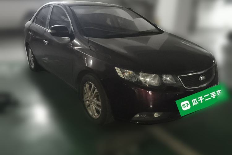 Used Kia Forte 2012 1.6L AT Premium Commemorative Edition Front Right 45 Deg