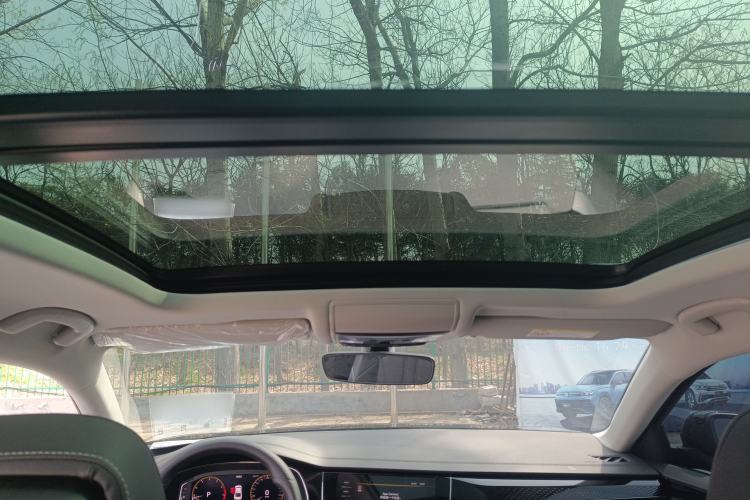 Used Volkswagen Passat 2024 330TSI Elite Edition Headliner