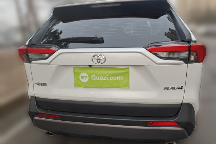 Used Toyota RAV4 2021 2.0L CVT Two-Wheel Drive Fashion PLUS Edition Rear