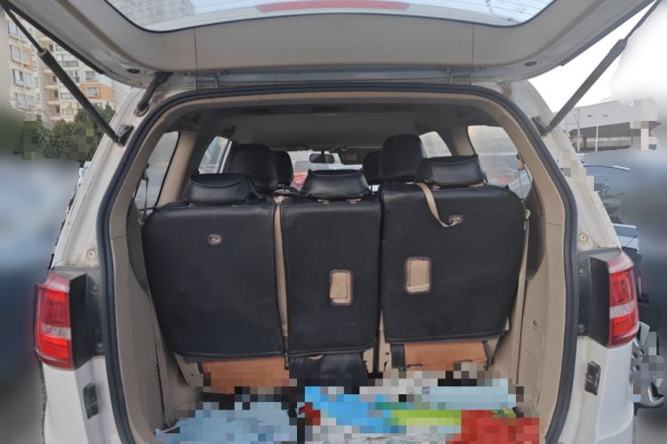 Used Baojun 730 2016 Revised 1.5L Manual Standard Version 7 Seats China V Emission Standard
