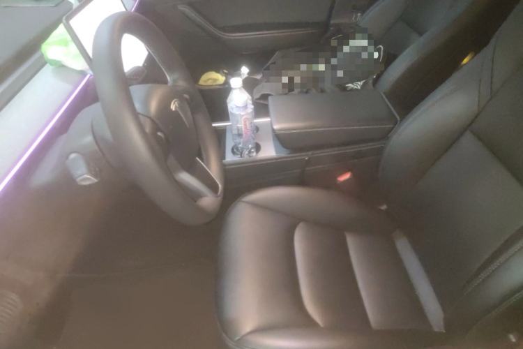 Used Tesla Model Y 2024 Rear-Wheel-Drive Version
