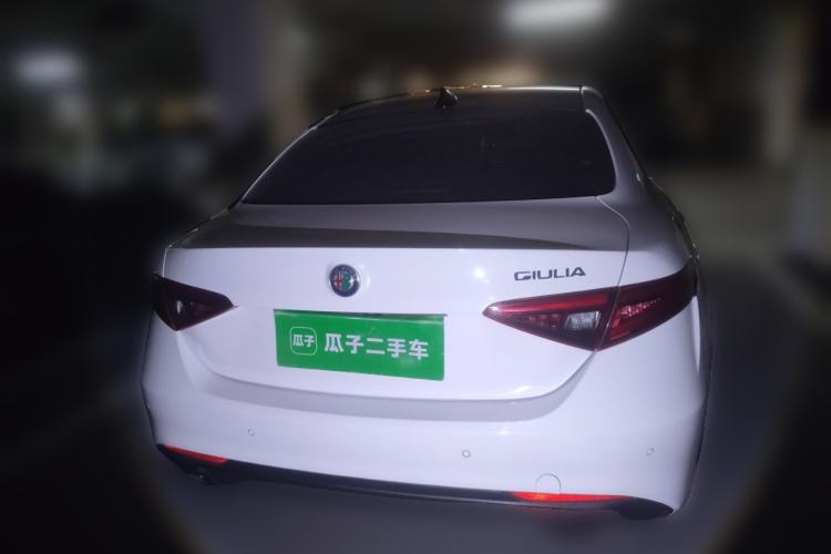 Used Alfa Romeo Giulia 2017 2.0T 200HP Luxury Edition Rear